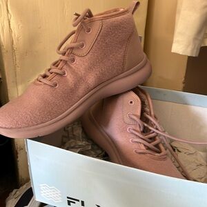 New ! FLEX ATHLETIC SHOES